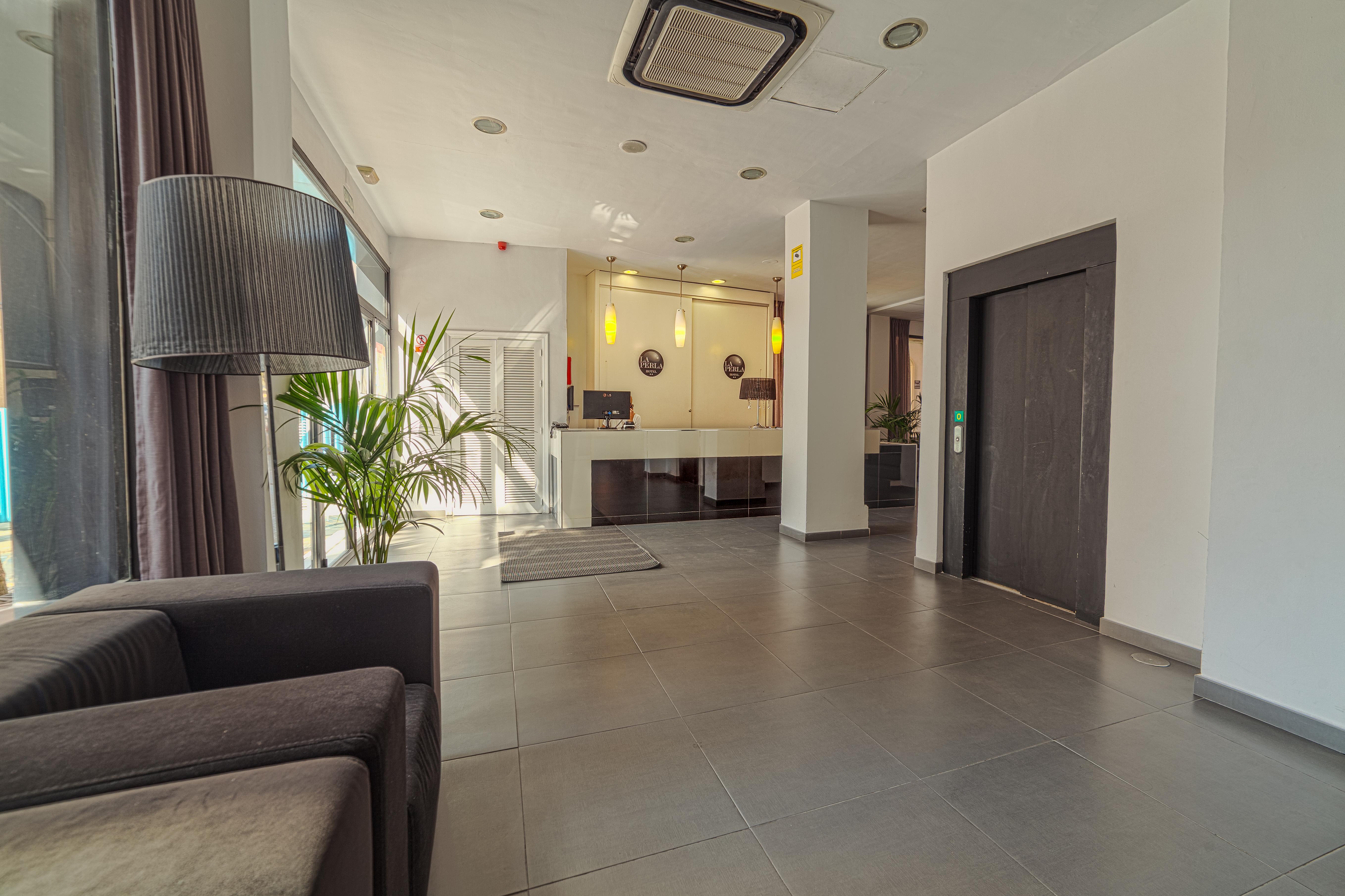Hotel La Perla Almería Zewnętrze zdjęcie