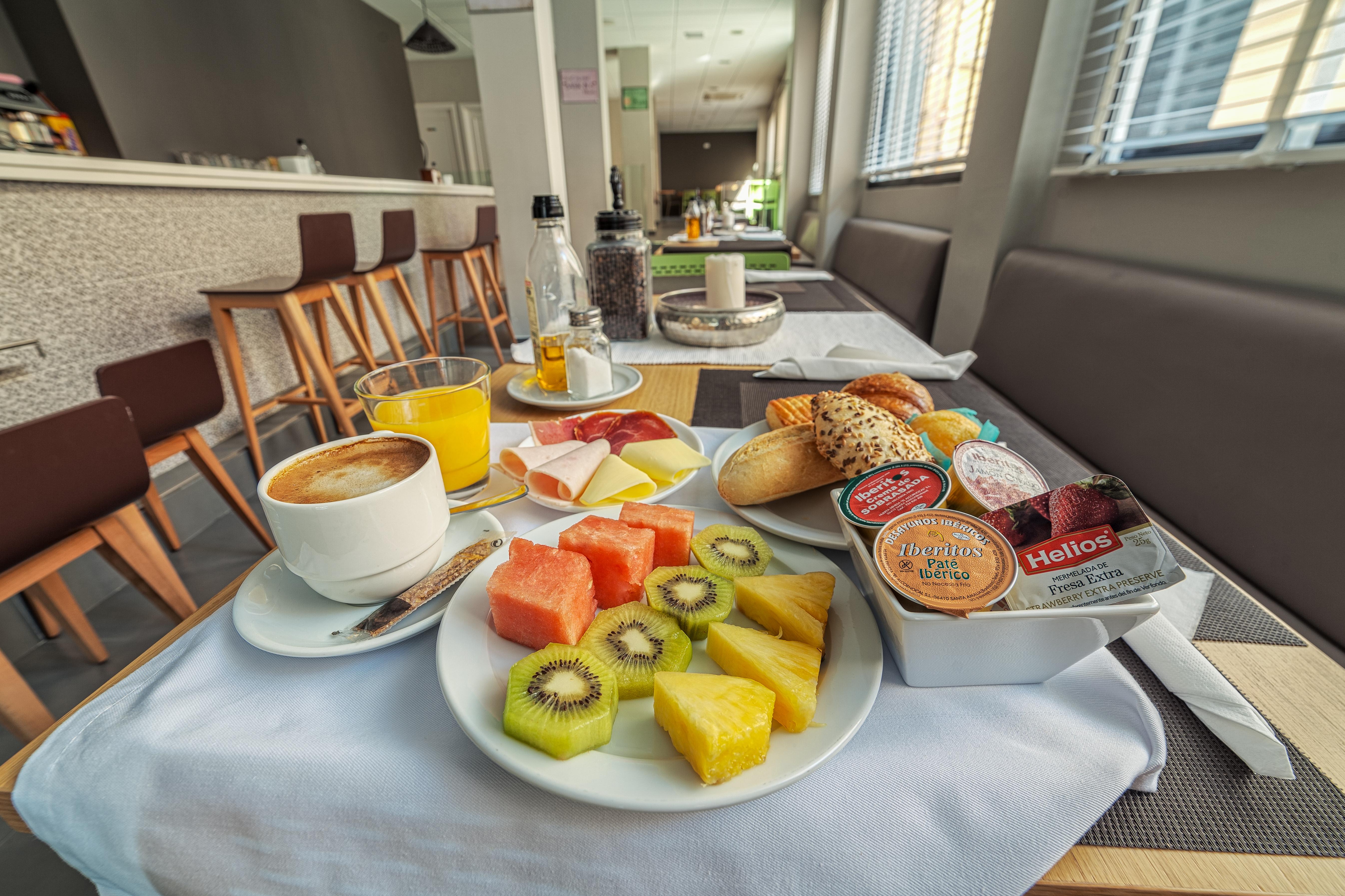 Hotel La Perla Almería Zewnętrze zdjęcie